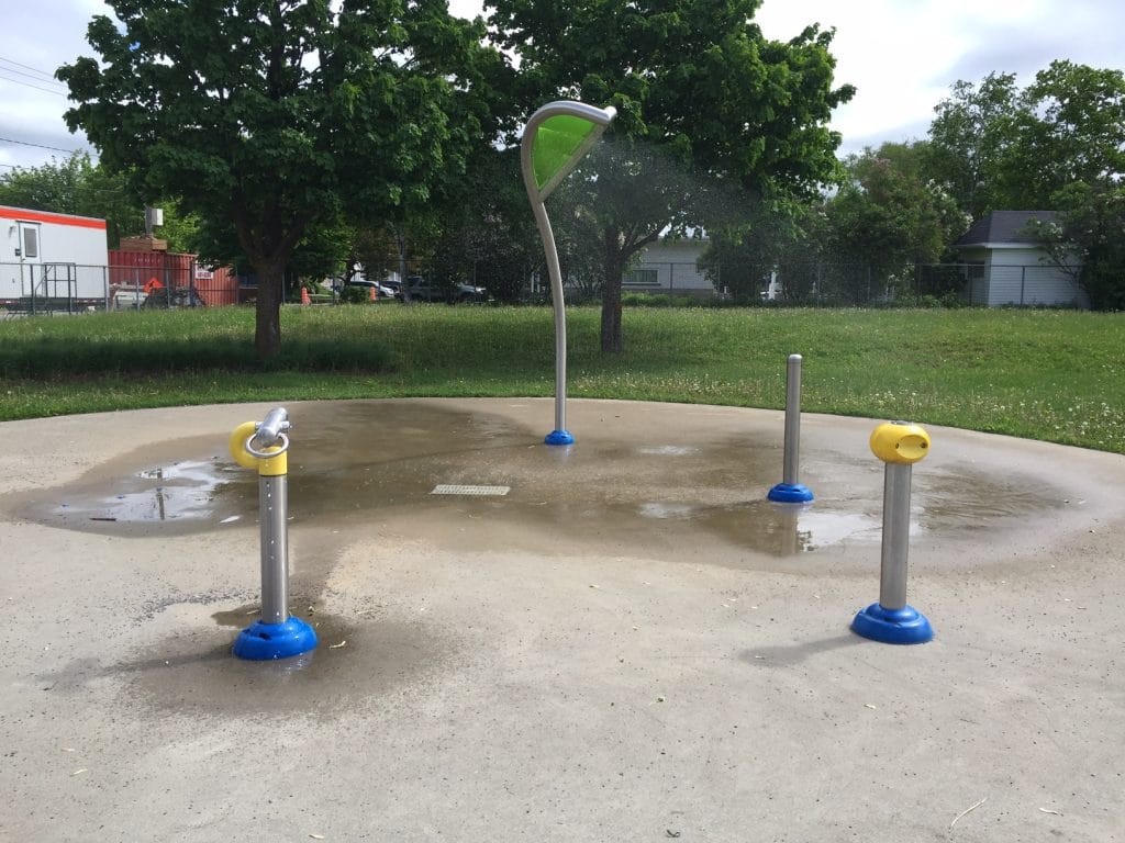 parc jean guyon jeux d'eau (1)