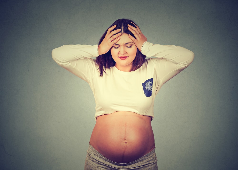 pregnant woman stressed