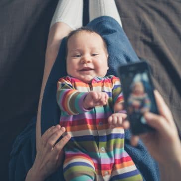 mother baby cellphone
